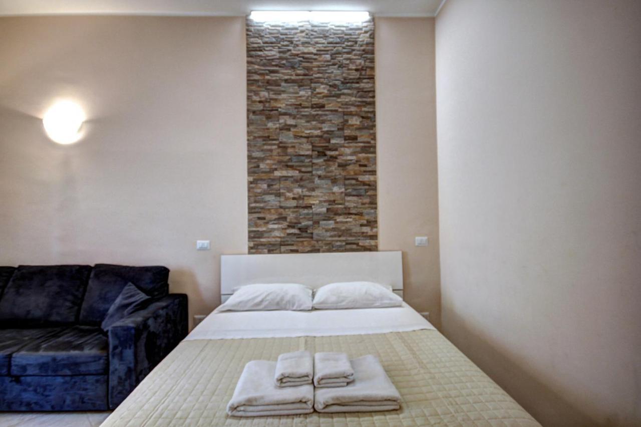 Milanrentals - Lecco 11 Apartment מראה חיצוני תמונה